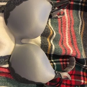 Sexy Jennifer style Aerie brand bra, size 32A